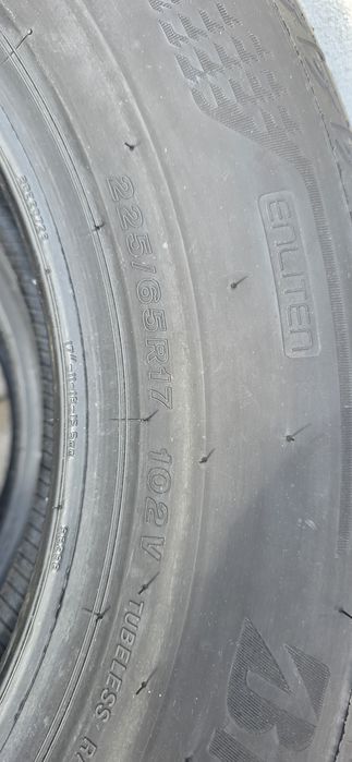 Anvelope vara 225/65 17 Bridgestone - nerulate