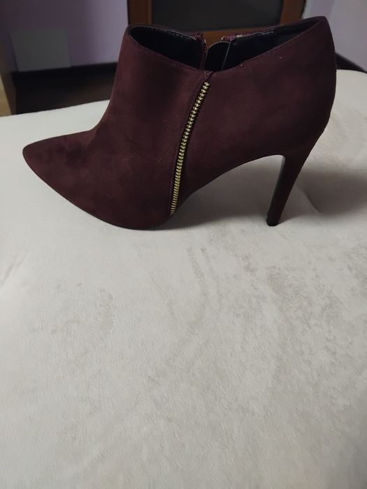 Дамски красиви обувки