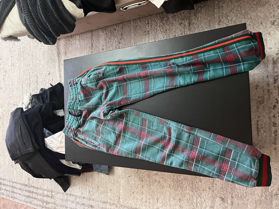 распродажа по 2000тг