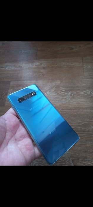 S10 PLUS .. 128Gb 8Gb dualsim..stare excelenta