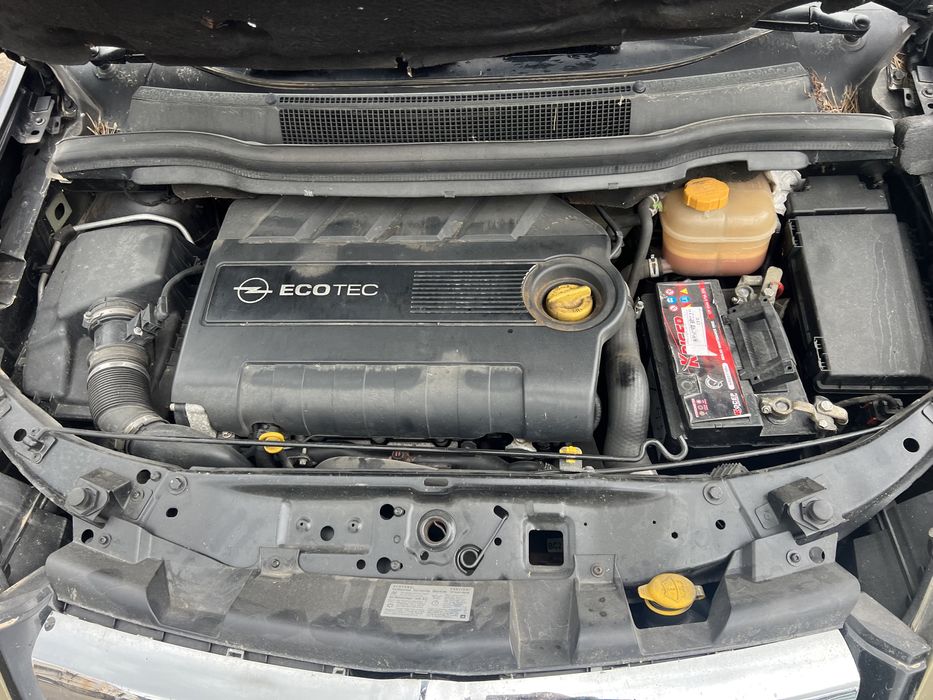 Опел Зафира Б 1.9 dti 150кс 6 скорости НА ЧАСТИ