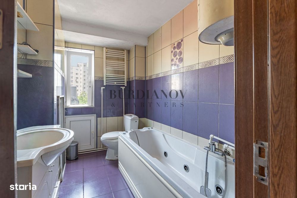 Apartament cu 4 camere - Calea Călărașilor - Metrou Piața Muncii