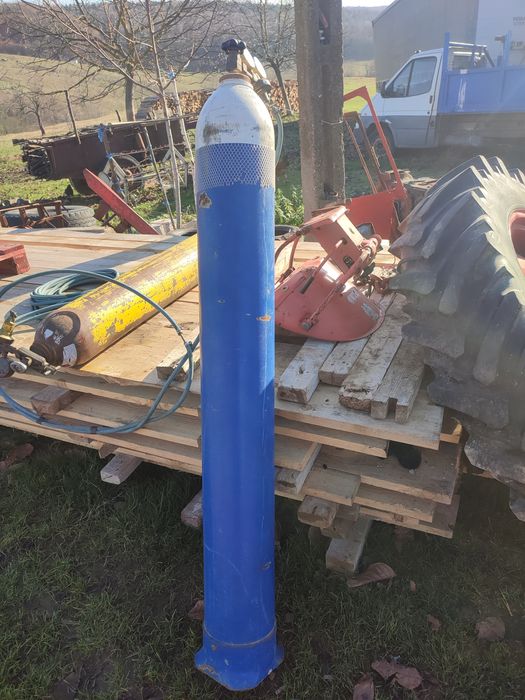 Vând kit autogen, butelii mari, furtune lungi, trusa sudura, taiere