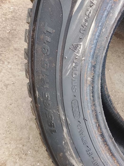 Гуми Дебица 2 броя  185/65/15