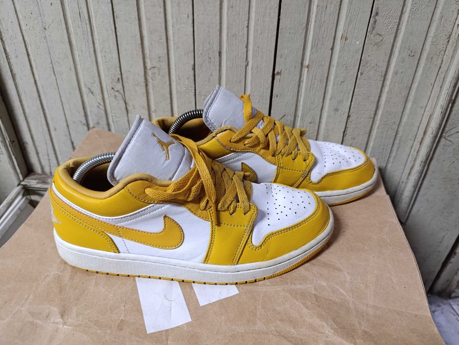 ''Nike Air Jordan 1 Retro Low Pollen''оригинални маратонки 43 номер