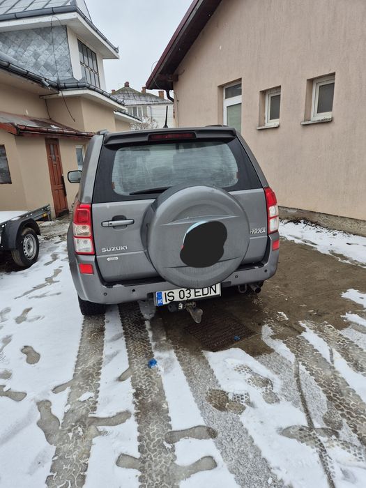 Vând Suzuki Grand Vitara 2.0 benzina 2006