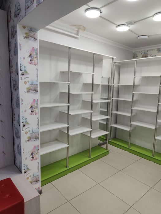 Стеллаж для магазина