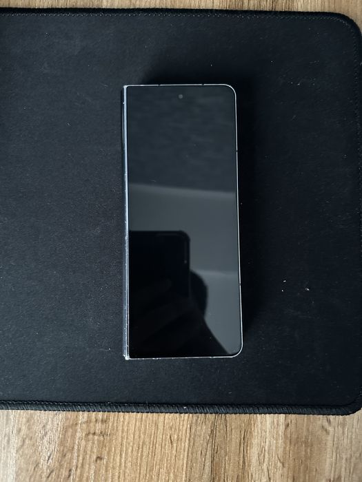 Продам Galaxy Z Fold 4 в