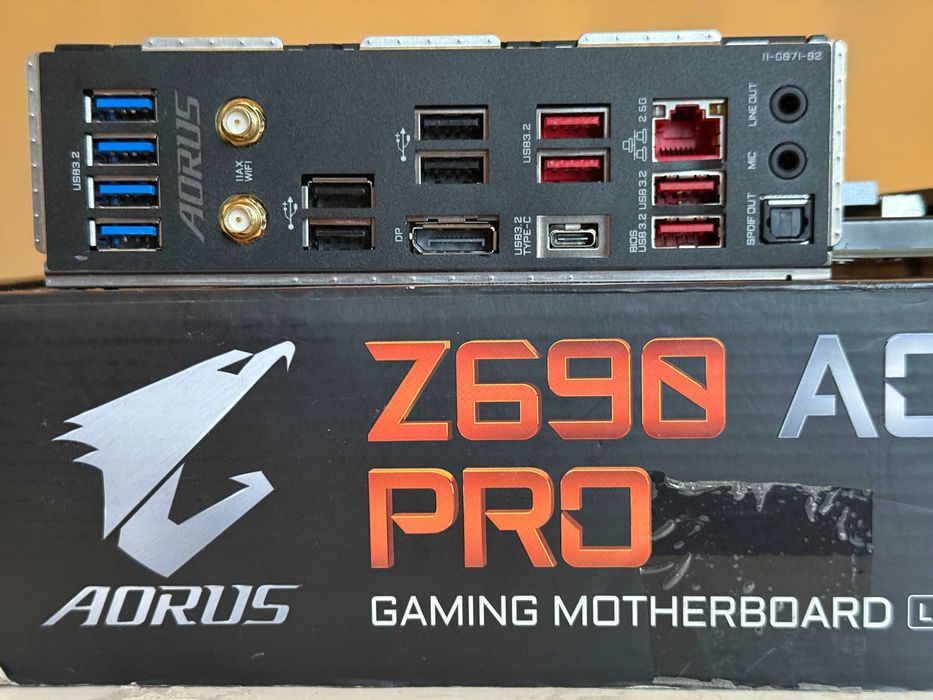 Placă de bază GIGABYTE Z690 Aorus Pro  DDR5 PCIe5 LGA1700