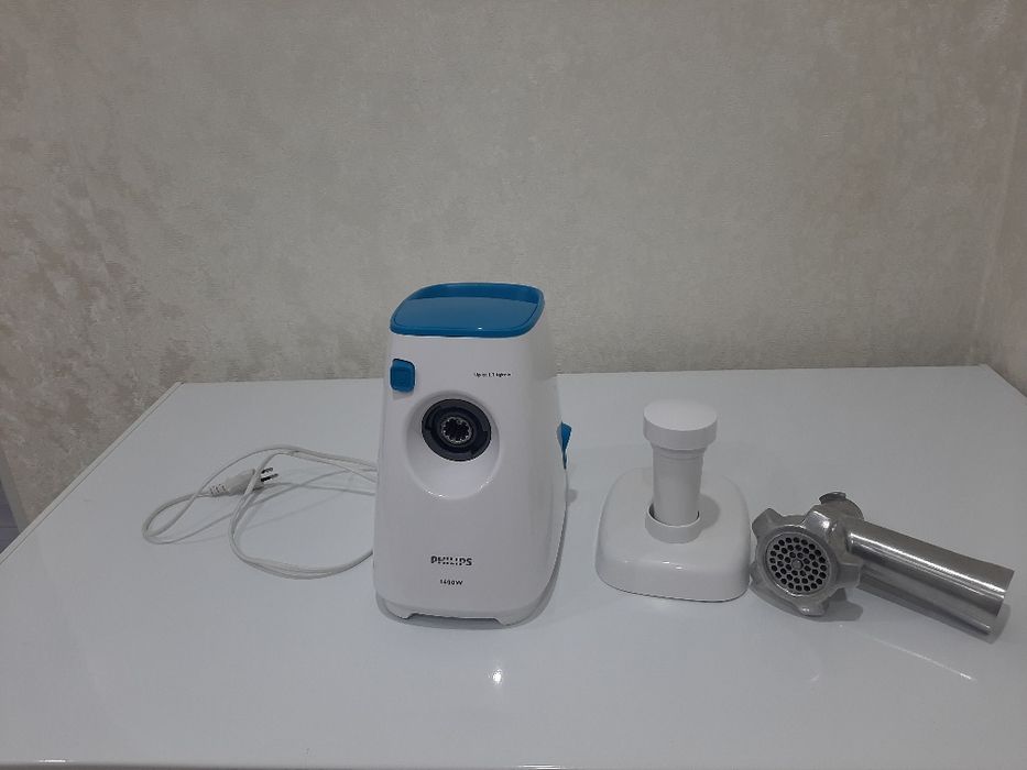 Продаю мясорубку PHILIPS