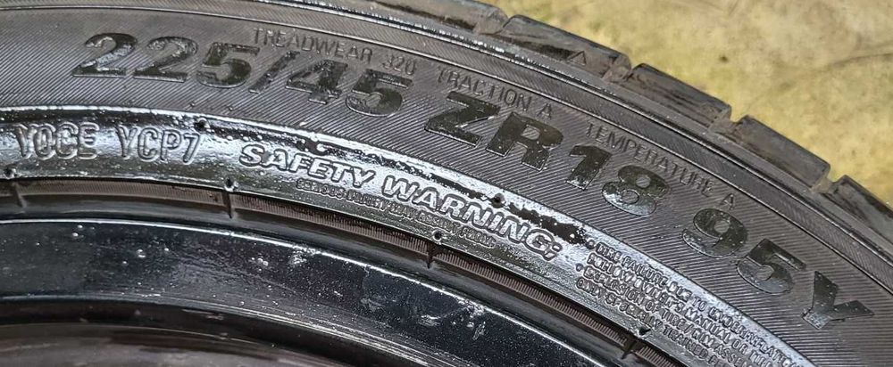 JANTE ORIGINALE KIA/KHYUNDAI de aliaj R18"+ 4 Anvelope de vara 1.000 LEI/BUC