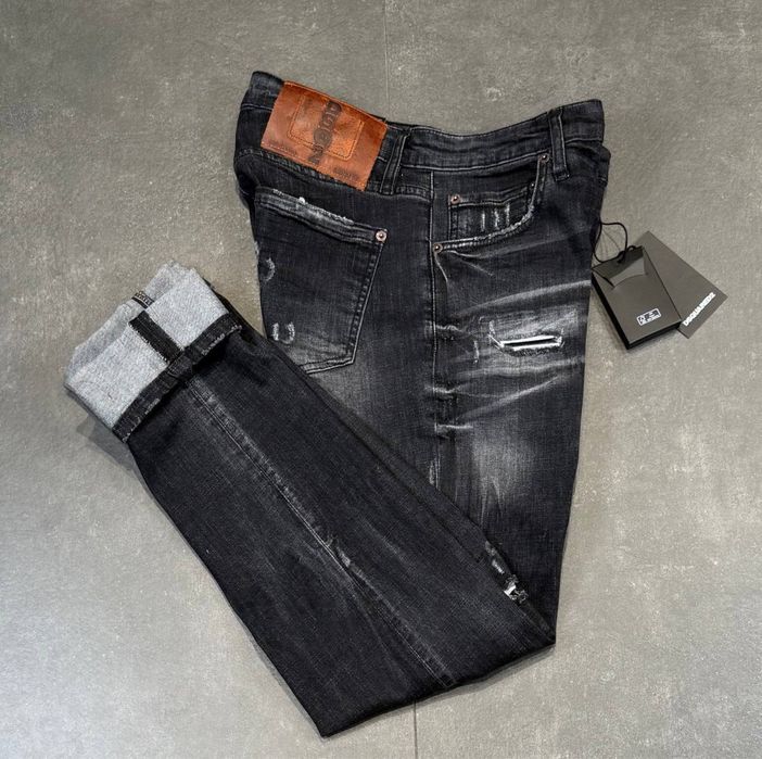 Най-висок клас мъжки дънки Dsquared