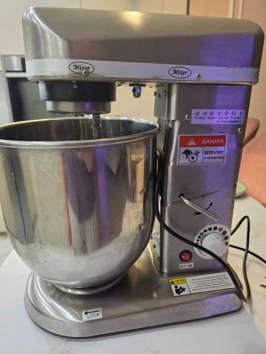 Професионален Миксер 10 литра
