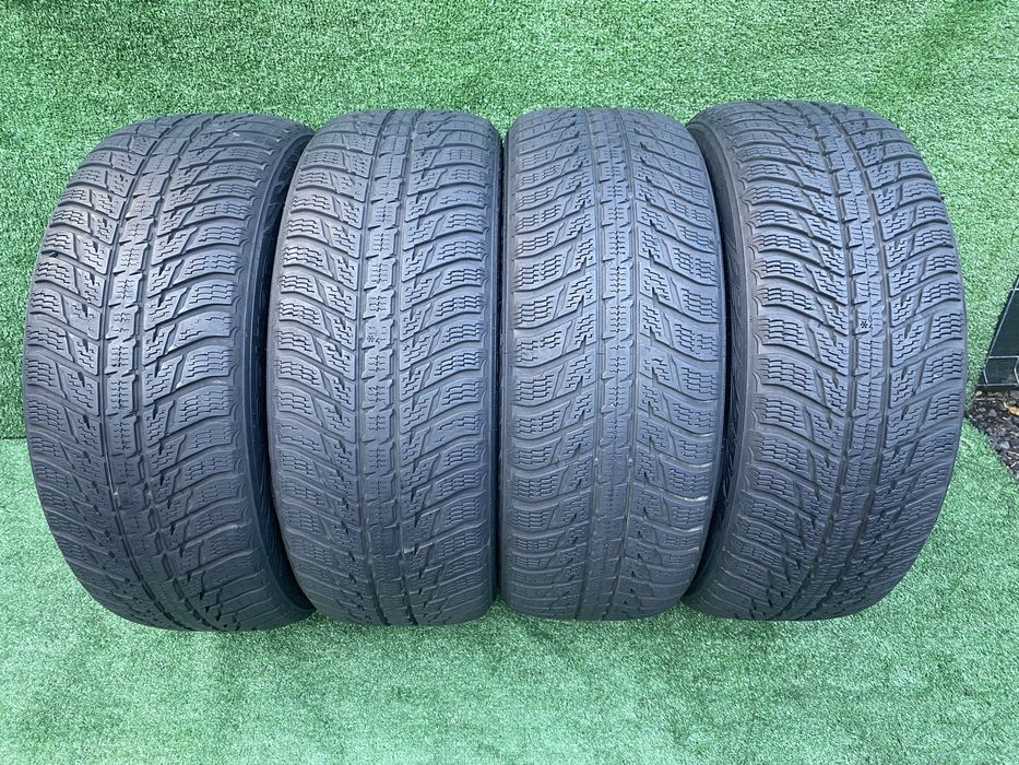 Set 4 anvelope Iarna Nokian WR SUV3 235 55 R18 104 H XL Dot 4820 5,2mm