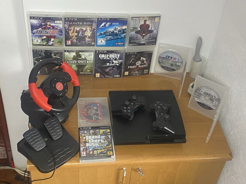 ps3 in stare foarte buna si bine ingrijit !!!