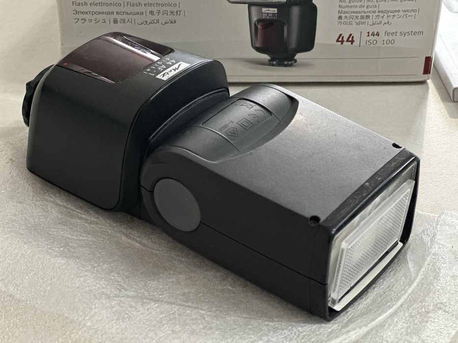 Светкавица Metz 44 AF-1 Digital за Sony и Canon