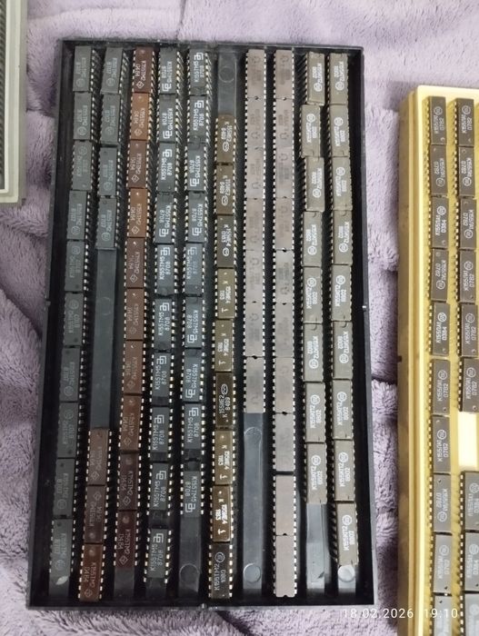 Микросхемы новые советские