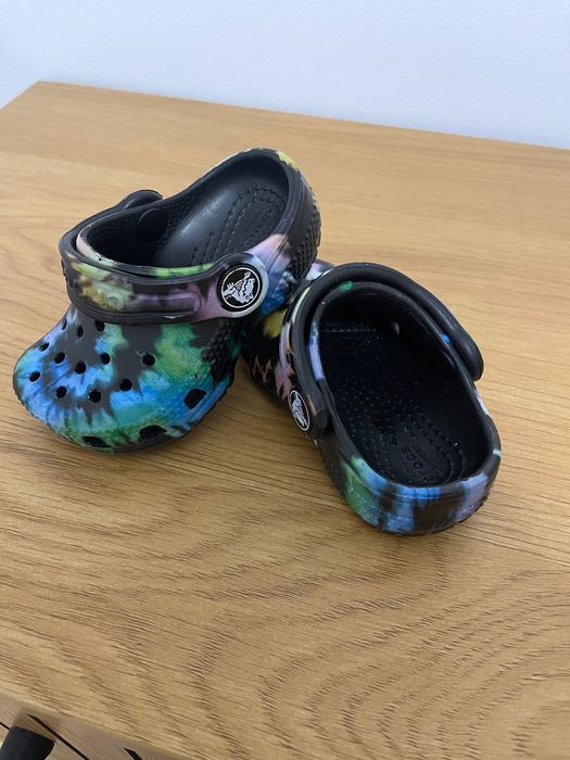 Crocs print pentru copii