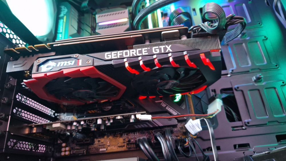 V/S Gtx 1080 TI Msi Gaming X impecabila!