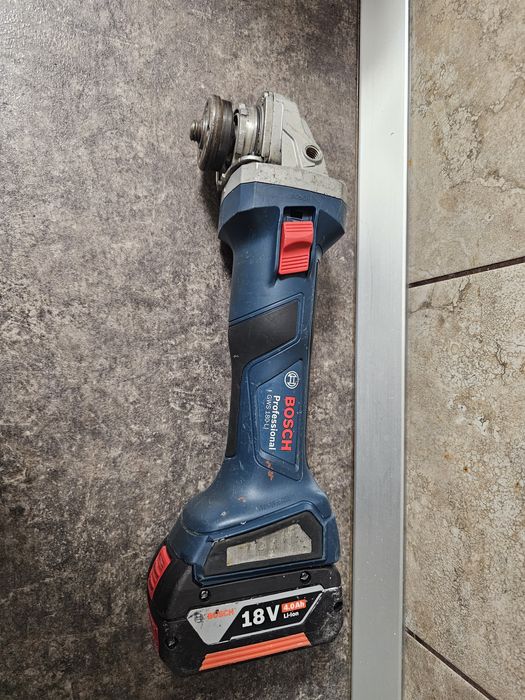 polizor unghiular profesional bosch 180-li