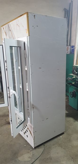 Холадильник витрина