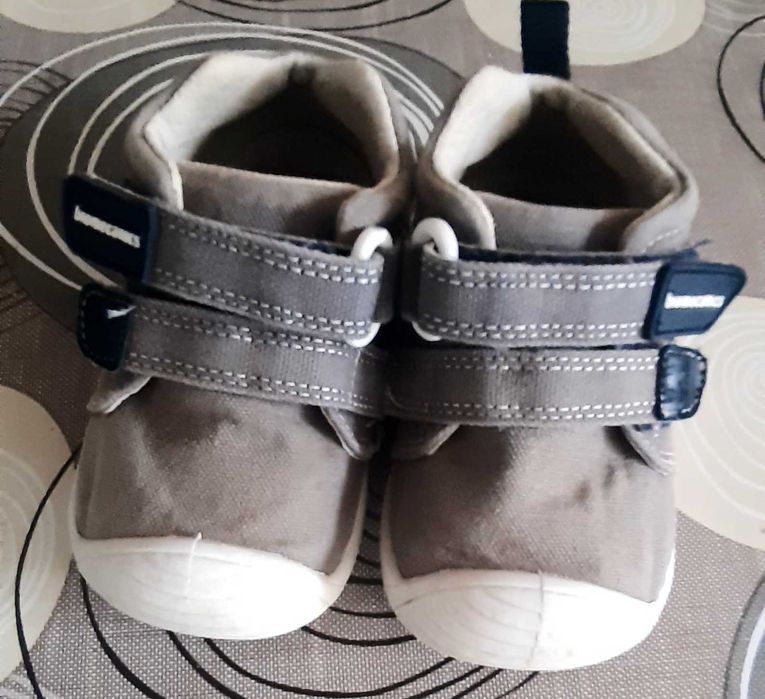 Обувки биомеханик номер 19