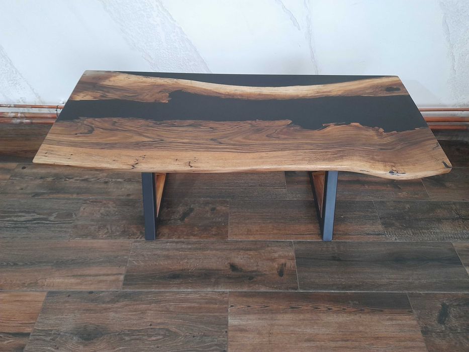Blat  cafea nuc cu rășină epoxidică 120x50x3,5 la pretul de 2000 lei .