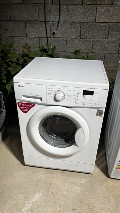 Продам стиральную машину