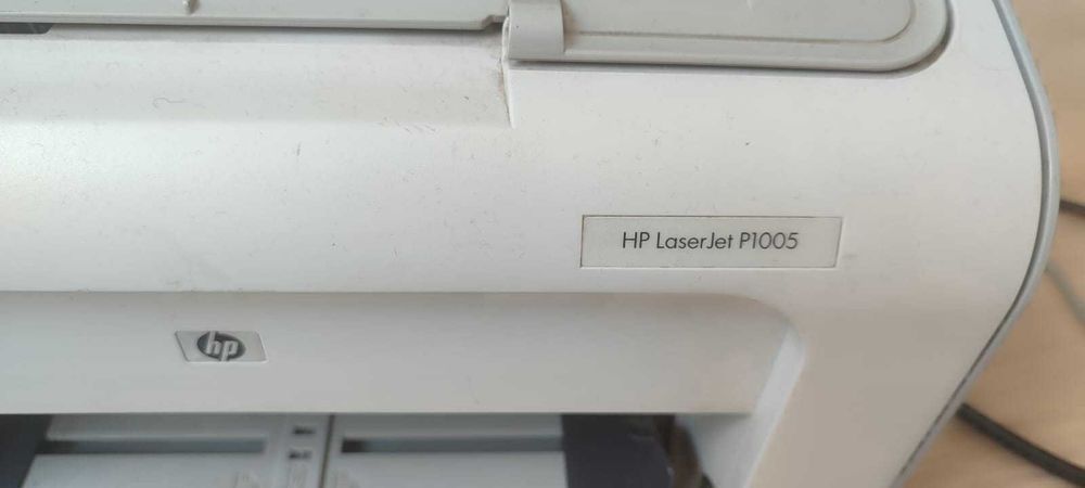 Принтер HP Laserjet P1005