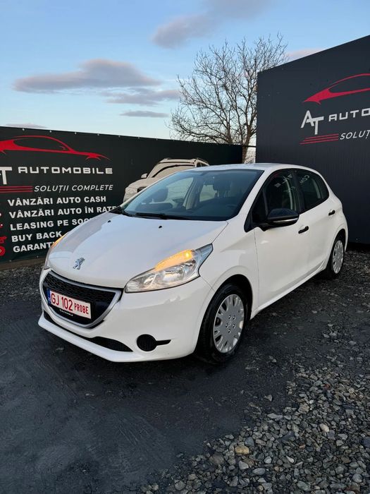 Peugeot 208 Peugeot 208  2014