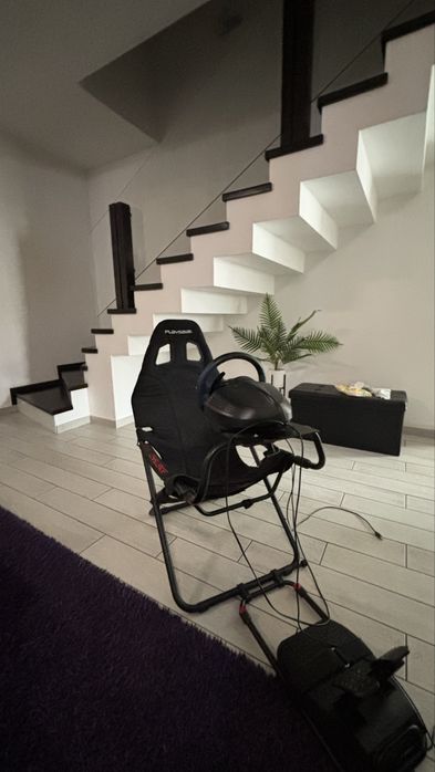 volan gaming thrustmaster150