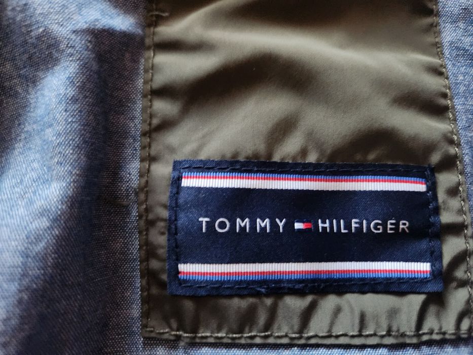 Tommi hilfiger яке в цвят зелен размер XL