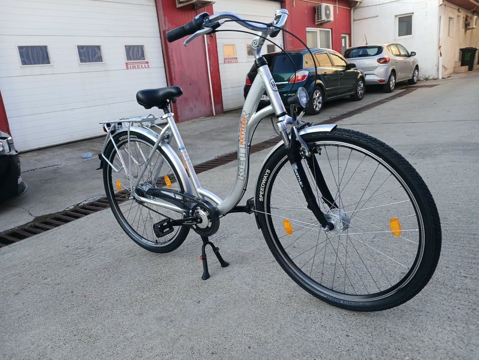 Vând bicicleta din aluminiu pentru damă