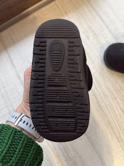 Cizme tip UGG, marimea 22