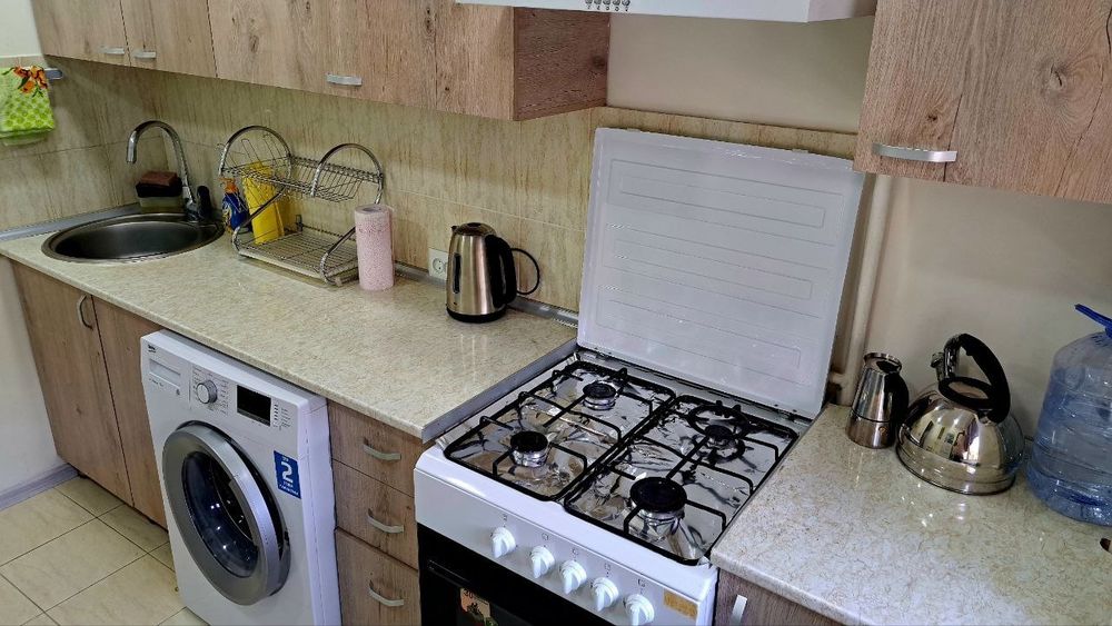 ШОТА РУСТАВЕЛЛИ улица(Цирковой колледж)! Риэлтор! Срочно сдам!!!