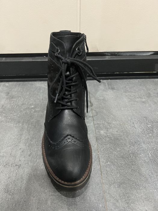 Ботинки осенние