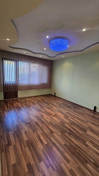 Двустаен апартамент в кв. Изгрев