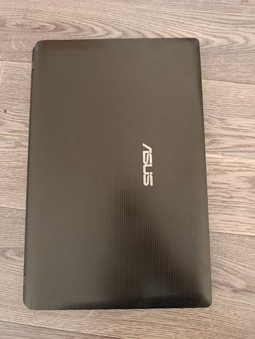 ASUS K53E Noutbuk sotiladi