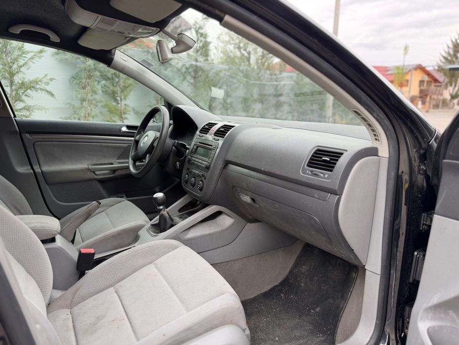 Volkswagen golf 5 2.0tdi