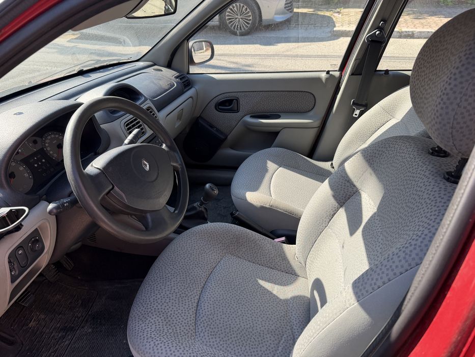 RENAULT Clio 2006 — imagine 2