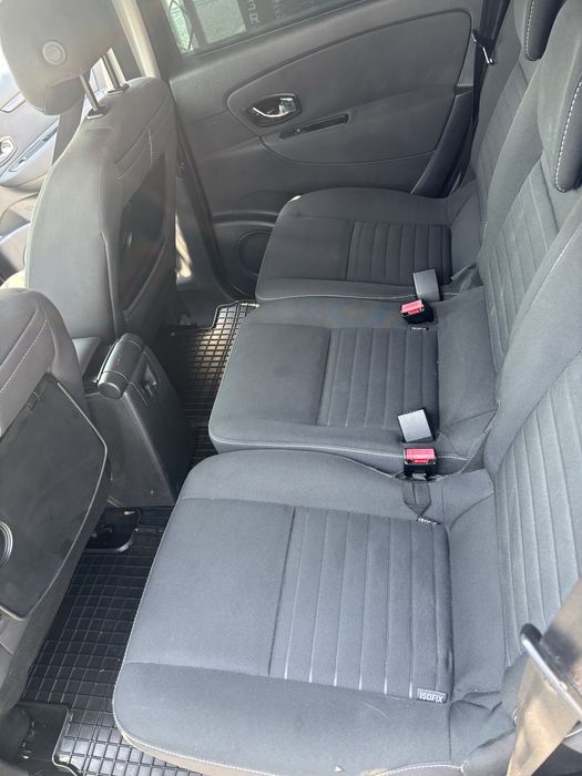 Vând Renault Grand Scenic3  1.5 110 cp 7 locuri an 2015