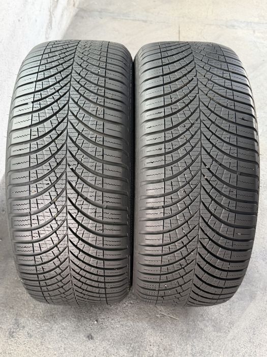 225/45/17 Goodyear 2Броя: 80€ 6.5мм Всесезонни гуми