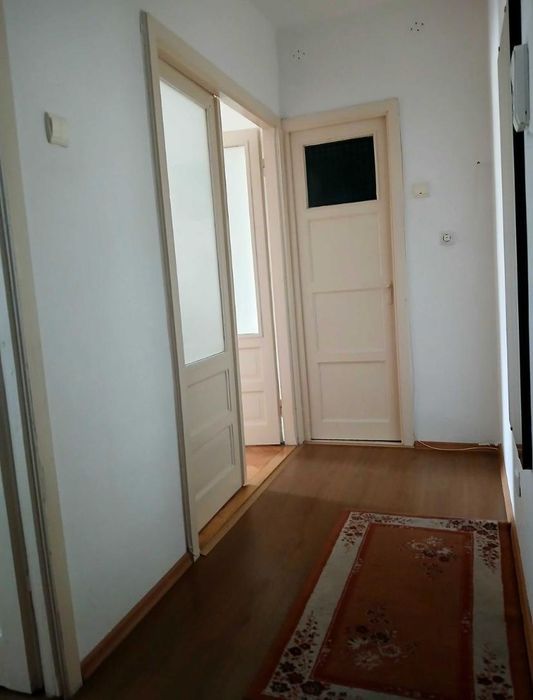 Închiriez ap.1 camera vlaicu