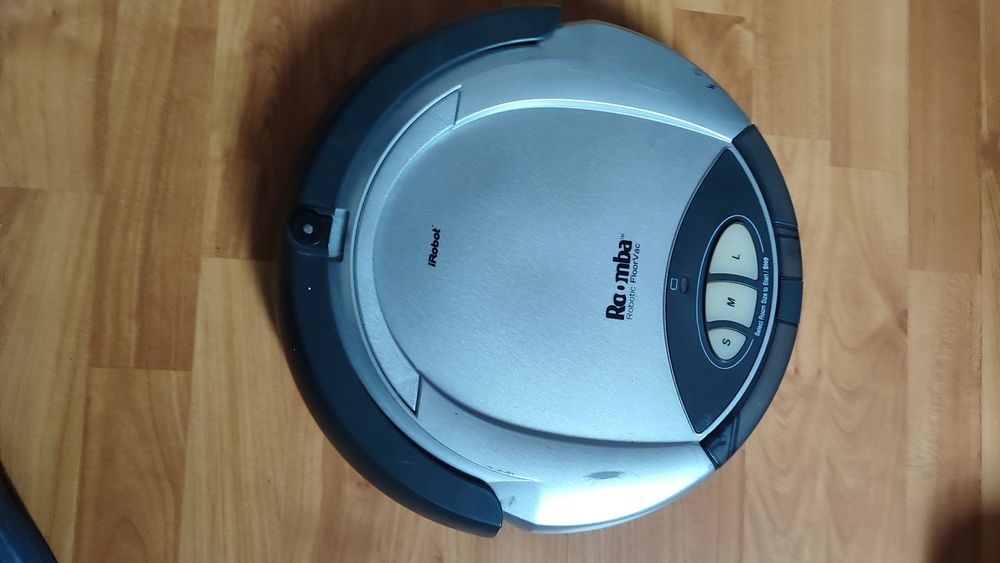 iRobot Roomba 400, Discovery, Roomba SE - работещ, за нова батерия.