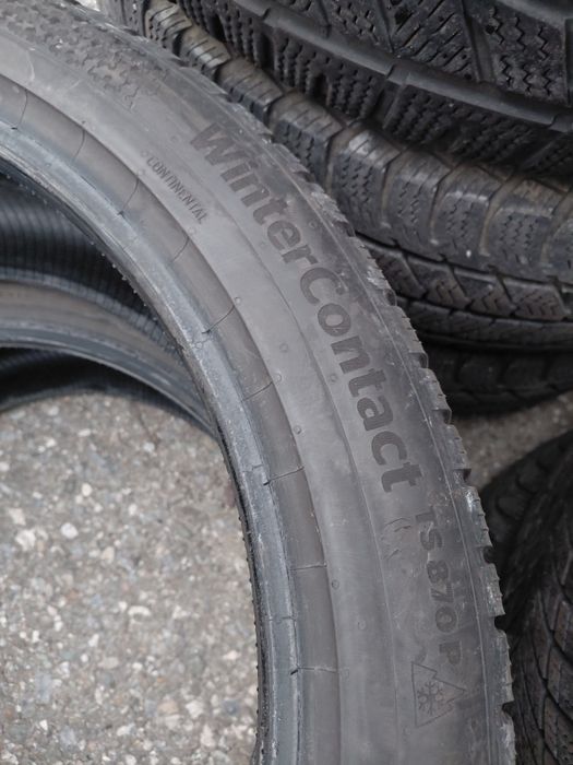 255/40/20" CONTINENTAL 2бр.гуми.Дот2024