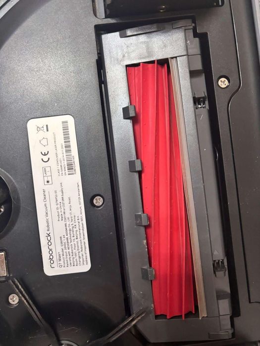 Robot de aspirare Roborock Q7 MAX+, aspirator&mop&statie inteligenta d