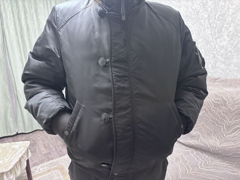 Продам мужскую куртку Аляска