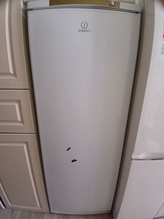 Морозильная камера Indesit