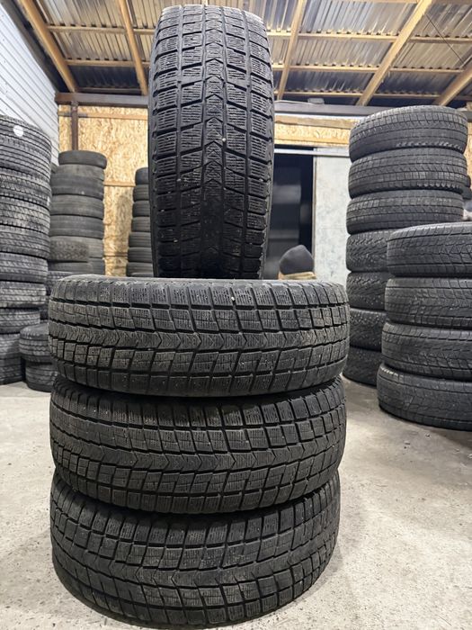 235/65/17 продам