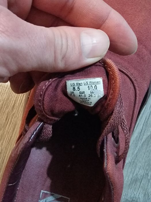 Vand tenisi vans
